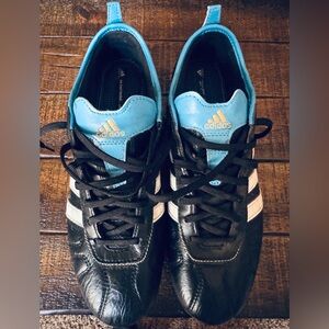 ADIDAS Adi PURE IV TRX FG LEATHER SOCCER CLEATS SIZE 8 BLACK WITH WHITE STRIPES.